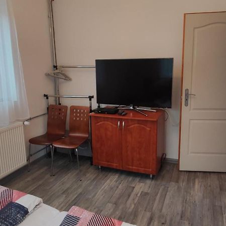 Lali Apartman บาลาโตนูดวารี ภายนอก รูปภาพ